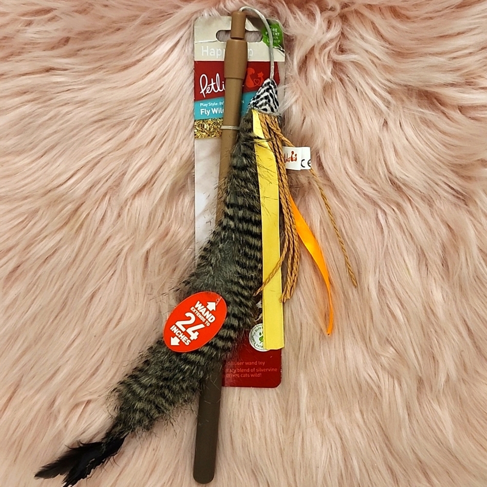 Brand New PETLINKS HAPPY NIP "FLY WILD" Cat Teaser Wand